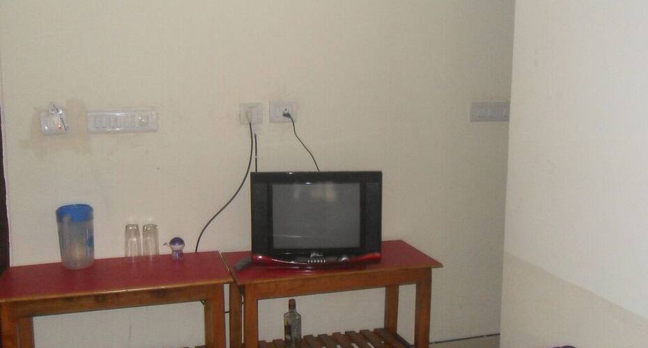 Sudha Tourist Lodge, Siliguri 5